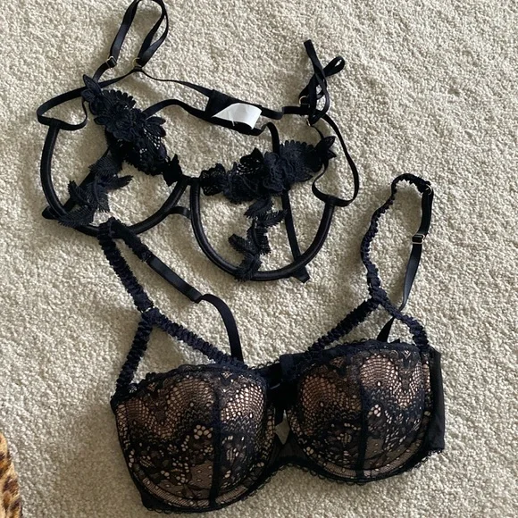 2 sexy 34C bras bundle - Picture 1 of 8